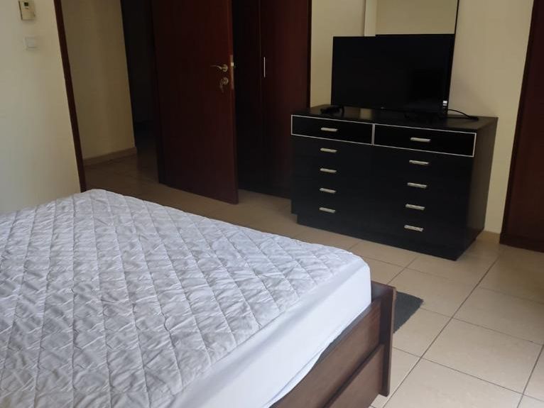 Room Available in JBR all-girl apartment for UK. Sweden, Irland Italian nationalities